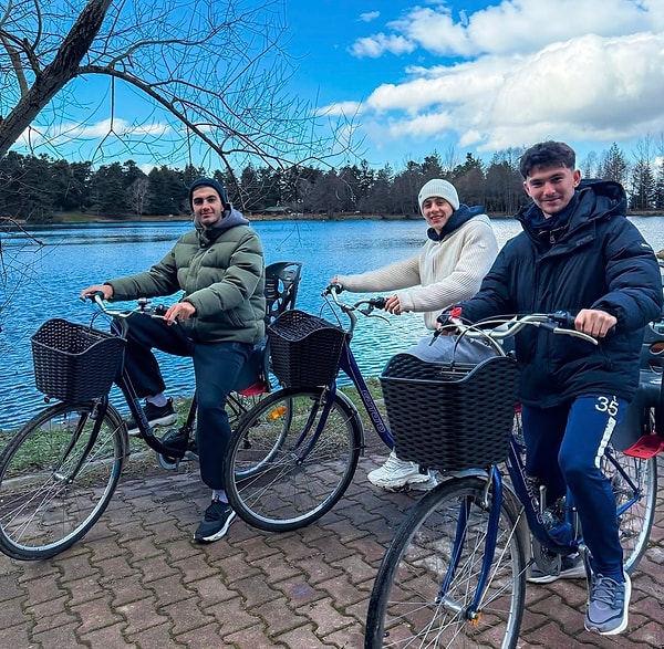 Yılbaşı sebebiyle Avrupa'da futbola ara verildi, oyuncular da tatile çıktı.