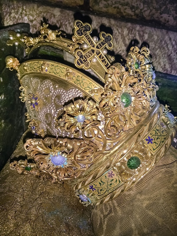 8. The Crown of King Frederick III of Germany