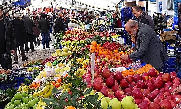 Pazarlarda şu sıralar en çok "portakal, portakal, portakal" sesleri duyduğunuza eminiz.