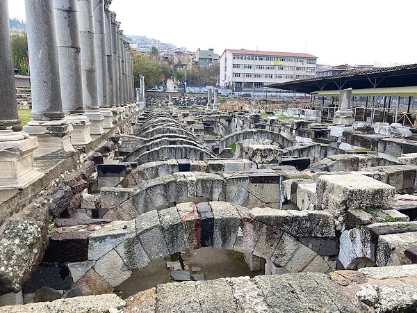 Roma ve Bizans Döneminde İzmir