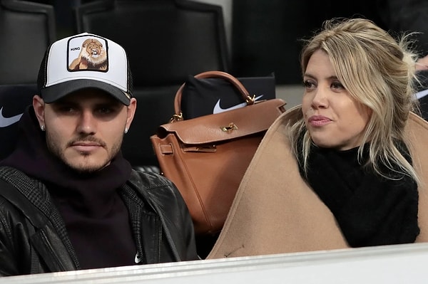 Daha geçtiğimiz gün Icardi'nin çocukları kendisine göstermediğini söyleyen Wanda, mahkemelik olduğu futbolcunun fotoğraflarını neden yükledi hiç bilemiyoruz.