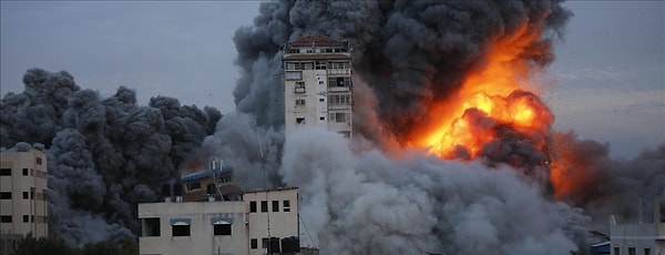 Bugüne kadar Gazze'de yaklaşık 17 bin 818'i çocuk, 12 bin 287'si kadın olmak üzere 45 bin 805 Filistinli yaşamını yitirdi.