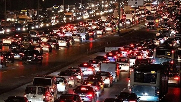 Bu veri, İstanbul'u dünyanın en kötü trafiğine sahip kenti yaptı.