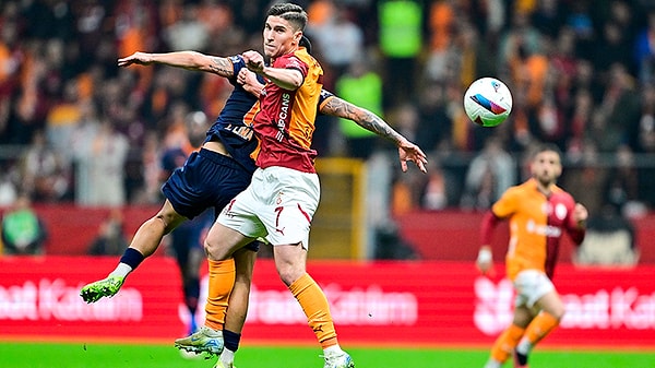 Galatasaray, Türkiye Kupası'ndaki ilk maçında Başakşehir'i konuk etmiş, mücadele 2-2'lik eşitlikle sonuçlanmıştı.