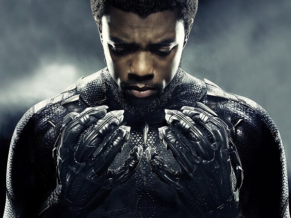 Bazı kaynaklar, stüdyonun bir oyuncuya T’Challa rolünü teklif ettiğini, ancak oyuncunun Chadwick Boseman’ın bıraktığı mirasın ağırlığından dolayı bu teklifi geri çevirdiğini belirtiyor.