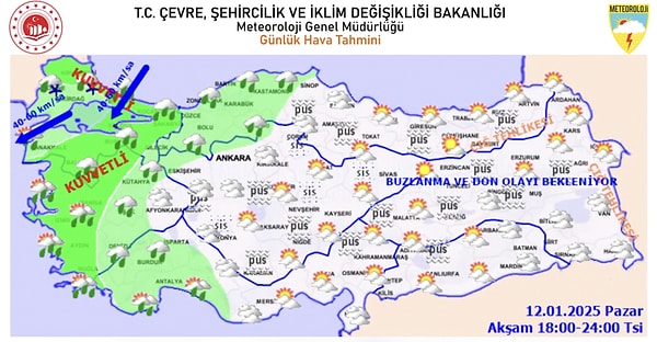 İstanbul Valiliği ise yağışların Pazar öğleden sonra kuvvetli sağanak şeklinde devam edeceğini aktararak vatandaşları ulaşımda aksamalar, sel ve su baskınına karşı uyardı.