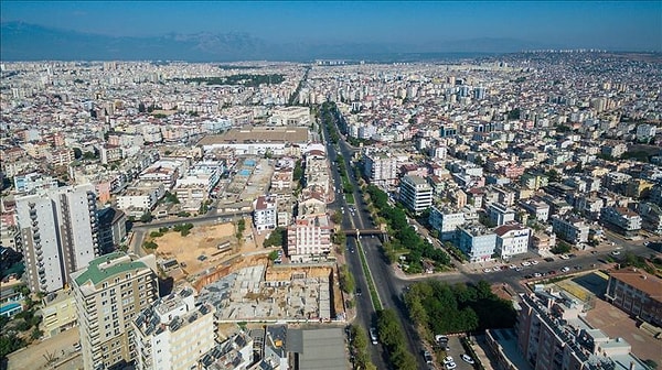 Eyüpsultan ilçesinde Kemerburgaz ile 5. Levent mahallelerinin de Levent ilçesine bağlanacağı, Göktürk mahallesi konusunda ise henüz durumun belirsizliğini koruduğu açıklandı.