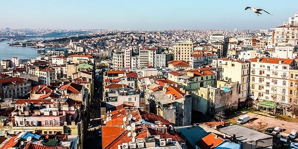 Bu semtlerde eski binalar dönüştürülemiyor. Nedeni, Boğaziçi İmar Kanunu.