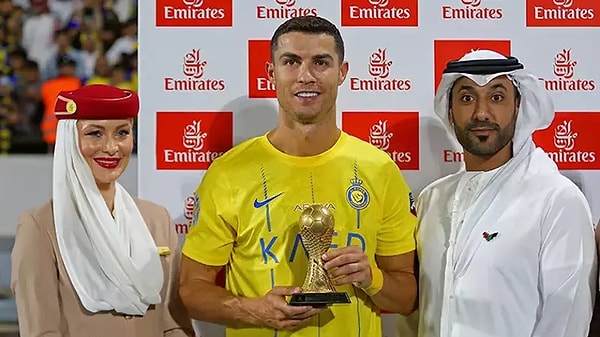 Ronaldo'nun Al Nassr'a gitmesi herkesi şaşırtmıştı ama kupalar kazanamasa da Ronaldo halinden memnun görünüyor.