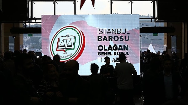 İstanbul Cumhuriyet Başsavcılığı Terör Suçları Soruşturma Bürosu tarafından hazırlanan davanamede, İstanbul Barosu’nda yeniden seçim yapılması talep edildi.