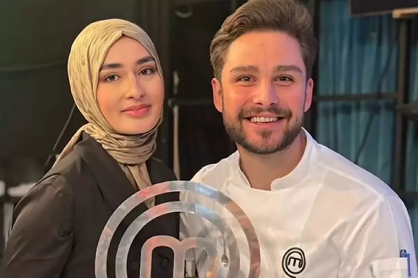 MasterChef şampiyonu Onur Üresin, söz konusu iddiaları kesin bir dille yalanlayıp yalnızca arkadaş olduklarını belirtirken Milliyet'e konuk olan Beyza bu konuda ilk kez konuştu.