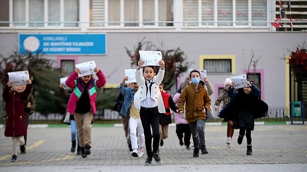 Peki Okullar Ne Zaman Açılacak? İkinci Dönem Ne Zaman Başlayacak?