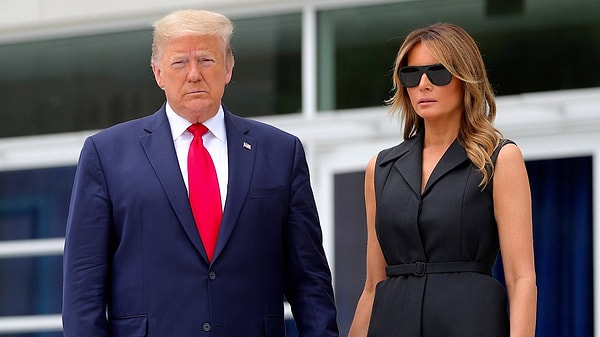 Trump ailesinin yerleşeceği Beyaz Saray’da hummalı çalışmalar sürüyor. Yeniden ‘First Lady’ olacak Melania Trump, ailesinin yaşayacağı katlar için mobilyaları yenileme telaşında.