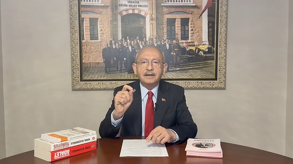 “Eğer akreplere inanırsan, şirin gözükmeye çalışırsan, normalleşirsen asıl hesap vermesi gerekenler senden hesap sorar.” diyen Kılıçdaroğlu, adalet mücadelesinin devam edeceğini belirtti.