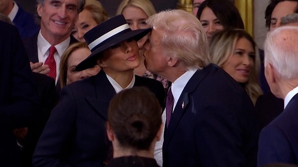 Donald Trump'ın yemin ettiği anın haritasına göre, "gökyüzünde asi ruhlu gezegen Uranüs ile beraber Boğa burcu yükseliyor."