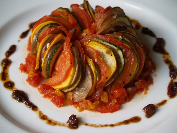 6. Ratatouille (Ratatuy)