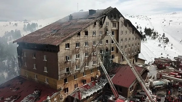 HaberTürk’te yer alan habere göre; Vatandaşların şikayetiyle ortaya çıkan ve kente dışarıdan geldiği kaydedilen bazı özel cenaze nakil araçlarının ailelerden Ankara ve İstanbul'a gidecek cenazeler için 100 bin TL'ye yakın rakamlar talep ettiği kaydedildi.