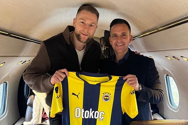 Victor Osimhen'in sahada yüzünde maske ile mücadele etmesinin sebebinin, Milan Skriniar’ın Inter forması giydiği döneme dayandığı öğrenildi.