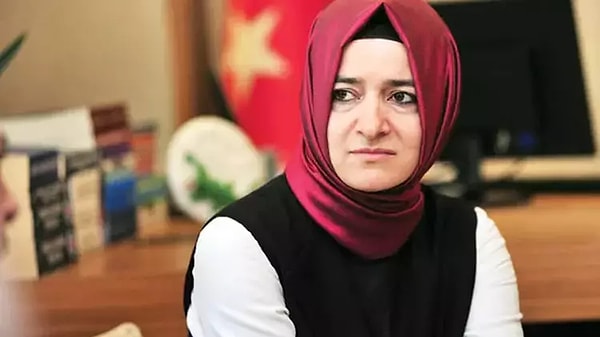 Muğla Sıtkı Koçman Üniversitesi Atatürk Kültür Merkezinde yapılan AKP Muğla 7. Olağan İl Kadın Kolları Kongresi'nde konuşan Fatma Betül Sayan Kaya gündemi ilgilendiren önemli açıklamalarda bulundu.