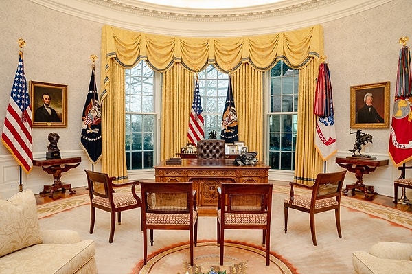 Back at the White House after four years, Trump redesigned his office to suit his personal taste.