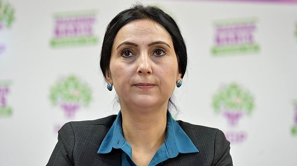 Edirne Cezaevi’nde tutuklu bulunan HPD eski Eş Genel Başkanı Figen Yüksekdağ’ın kız kardeşi Saniye Yüksekdağ yaşamını yitirdi.