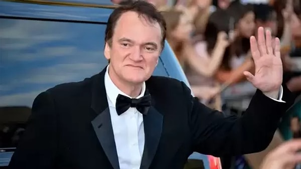 Geçtiğimiz günlerde Sundance Film Festivali’nde katıldığı bir panelde konuşan Tarantino, şu an için sete dönme gibi bir planı olmadığını ve zamanını ailesine ayırdığını dile getirdi.