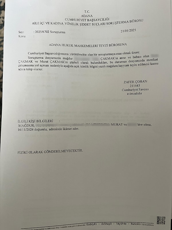 Topuk kanı aldırmayan aile hakkında Sağlık Bakanlığı şikayetçi oldu ve Adana 6. Sulh Hukuk Mahkemesi'nde dava açıldı. Açılan davada mahkeme, ailenin ifadesine başvurdu. 2.5 aylık M.T. için kayyum atanmasına karar verdi. Aile, mahkeme sürecinde Murat Çakmak'ın kardeşi F.Ç.'yi evlatlarının vasisi olarak mahkemeye bildirdi.