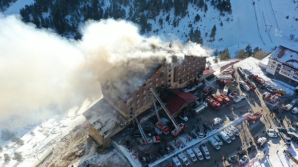 Halen otel hissedarlarıyla ilgili gözaltı kararı olmamasını eleştiren Zeynep Kotan, hissedarlarla ilgili de önemli bir detaya değindi.