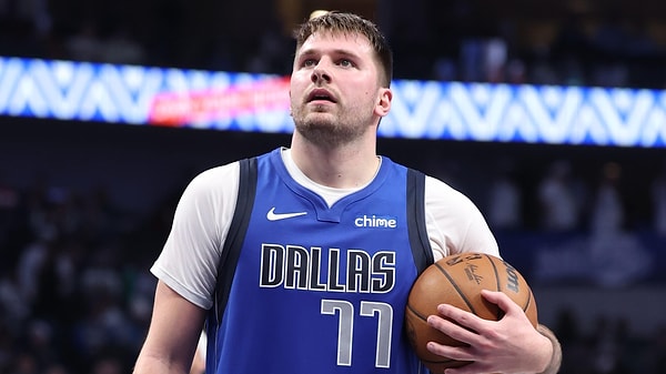 Luka Doncic ile Anthony Davis takaslandı!