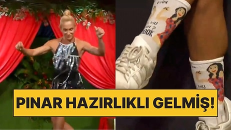 Dalga Geçmişti: Survivor'da Sema Dilber Dansı Yaptı, Pınar'ın Çorapları Dikkatlerden Kaçmadı!