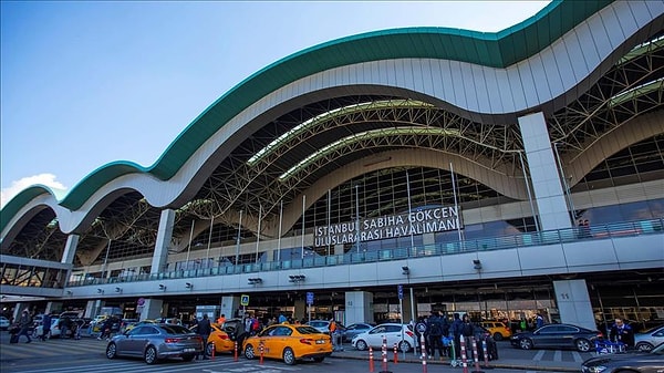 Sabiha Gökçen’den yapılacak uçuşların iptalini havaalanı işletmecisi HEAŞ duyurdu.