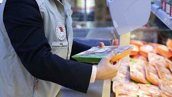 “Gıda Yüzsüzleri” bakanlığın sitesinden geçtiğimiz yılın Ekim ayından bu yana ifşa ediliyor. Bu süreçte toplam 1152 işletmeye ceza kesildi.