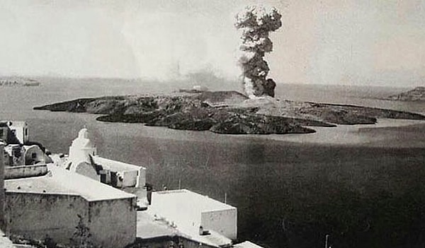 Santorini Yanardağı ise son olarak 1950 yılında patlamıştı.