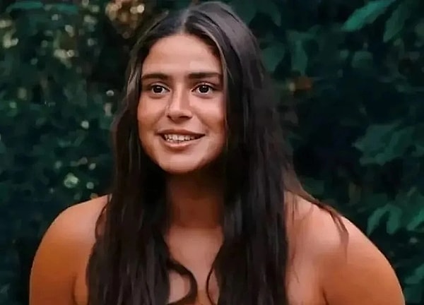 4. Survivor'da Ayşe Yüksel'in sessiz sedasız adadan kayboluşu sonrası izleyici endişelenmeye başlamıştı. Ayağını burktuğu iddia edilen Ayşe'yle ilgili hiçbir açıklama yapılmamasının ardından diskalifiye iddiaları ortalığı karıştırmıştı. İlk açıklama Hakan Hatipoğlu'ndan geldi.