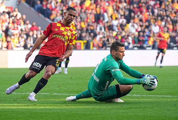 Süper Lig'in 22. haftasında Alanyaspor, deplasmanda Göztepe'yi 1-0 yenmişti.