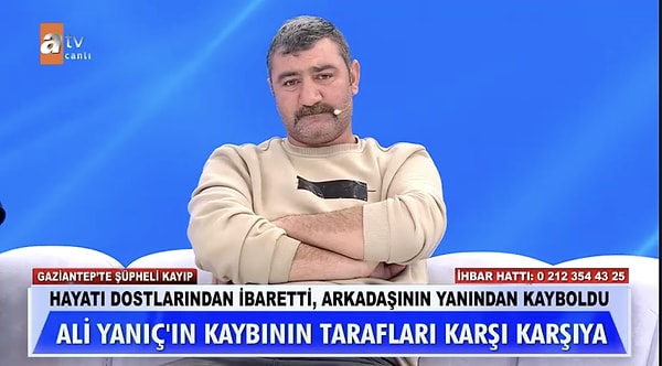 "Bırakın kadınla ben konuşayım" dedikten sonra Şevki Sözen ve Müge Anlı'nın sessizce beklemesini söylediği Ali, önce bir süre sessiz kalmayı başardı.