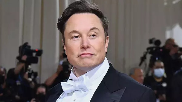 Brezilya'nın Formosa kentinde yaşayan 69 yaşındaki bir kadın, sosyal medyada sahte Elon Musk ile tanıştı ve ikili arasında aşk mesajları paylaşıldığı ortaya çıktı.