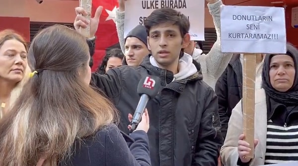 Tazminatlarını alamadıklarını söyleyen çalışanlar haklarını almak için eyleme başladı.