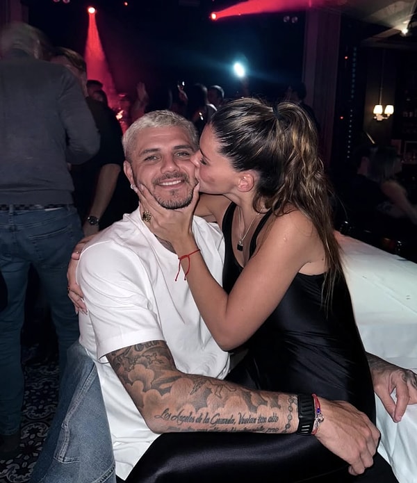 Mauro Icardi’nin Arjantinli model ve oyuncu China Suarez ile yaşadığı aşk sosyal medyanın gündeminden düşmüyor.