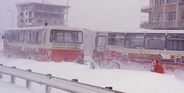 Kimse 1987'den sonra böyle yoğun bir kar fırtınası görmedi.