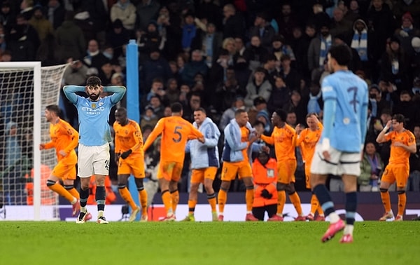 Şampiyonlar Ligi son 16 play-off turunda Manchester City ile Real Madrid karşı karşıya geldi.