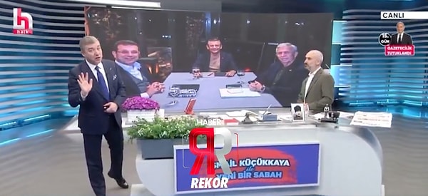 Halk TV’deki programında İsmail Saymaz’ı konuk eden Küçükkaya, Ekrem İmamoğlu ile arasında geçen konuşmayı aktardı.