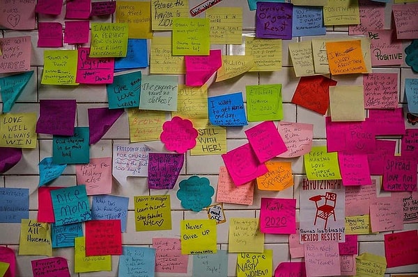 5. Güçlü Bir Yapıştırıcı Üretirken, Post-It Notları Hayatımıza Girdi