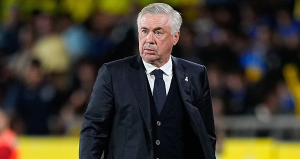 Ancelotti, basın toplantısında "neden genç isimlere şans vermediniz? sorusuna "dinamikleri değiştirmek istemedim" yanıtını verdi.