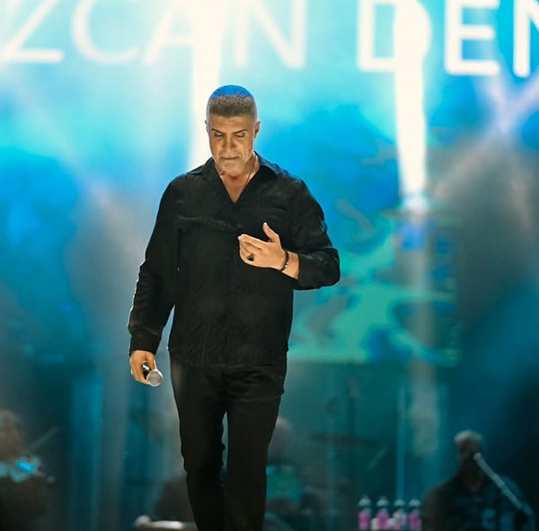 Özcan Deniz'in adı düştüğü aile dramasıyla anılmaya devam ediliyor... Ortaya atılan sayısız şiddet iddiasının yanı sıra ünlü isimden son olarak sağlık sorunlarıyla bahsetmiştik.