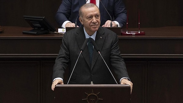 Cumhurbaşkanı Erdoğan, TBMM’de partisinin grup toplantısında gündeme dair konuştu. Grup toplantısından ayrılan Erdoğan'a İmamoğlu sorusu soruldu.