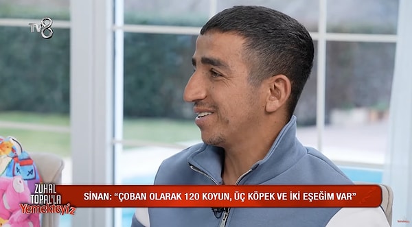 Bir yandan da kahkahaların havada uçuştuğu programın 17-21 Şubat haftasındaki bölümüne Sinan Ediz damga vurdu.