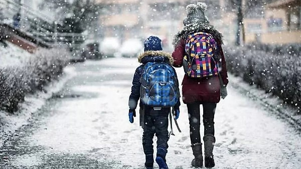 Bolu'da olumsuz hava koşulları nedeniyle eğitime yarın ara verildi.