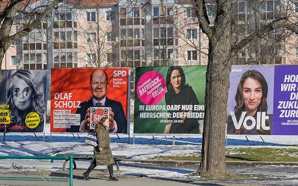 AfD'nin koalisyonda yer alması güç görünüyor ama aldıkları oy sonraki seçimler için onları cesaretlendirecek.