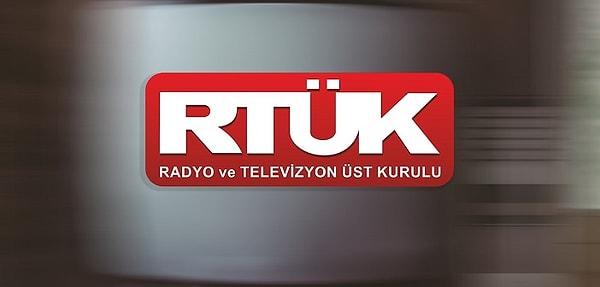 Özellikle son zamanlarda televizyon ekranlarında şiddeti özendirici, genel ahlaka aykırı yayın yapan program ve kanallara savaş açan RTÜK'ü sık sık duyar olduk.